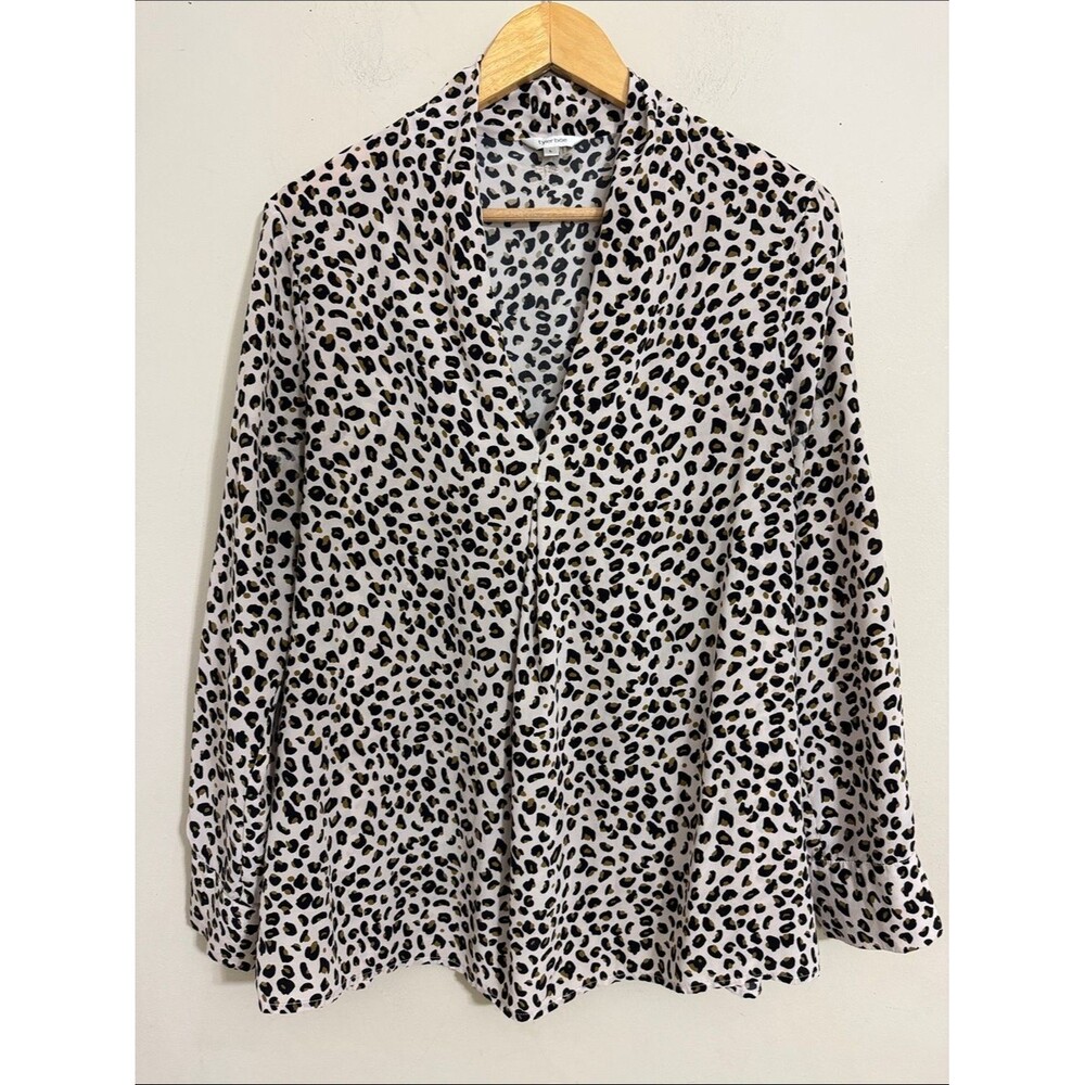 Tyler Boe Leopard Print Silk Popover V-Neck Women's Blouse size L Office Spring